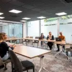 Photo d'une salle de formation BlueAcademIA à Lille